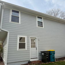 Trusted-Siding-Contractor-Completes-Job-in-Lenexa-Kansas 3